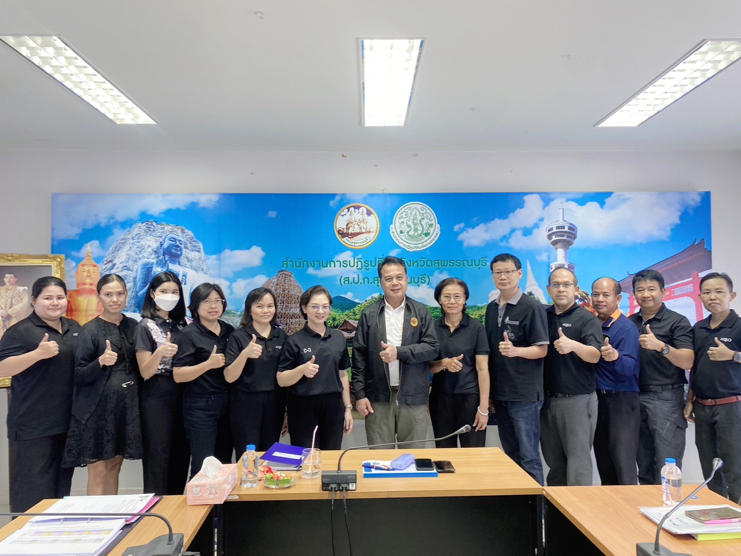 title - หัวหน้าผู้ตรวจราชการ ส.ป.ก. (เขต 3,15 และ 16) ประชุมตรวจติดตามความก้าวหน้าการดำเนินงานตามแผนงานตรวจราชการ ประจําปีงบประมาณ 2569 รอบที่ 1 ณ จังหวัดสุพรรณบุรี